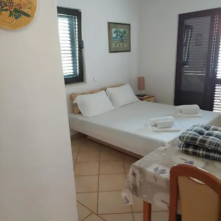 Lavanda Apartment Pag Town